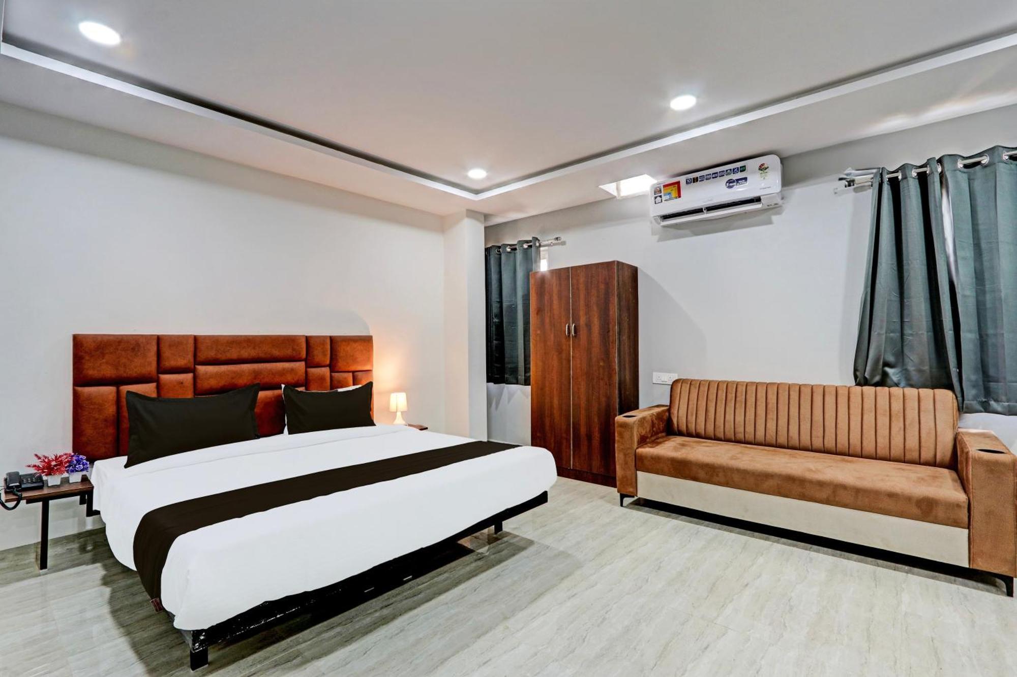 Super Hotel O Lavish Tranquil Χιντεραμπάντ Εξωτερικό φωτογραφία