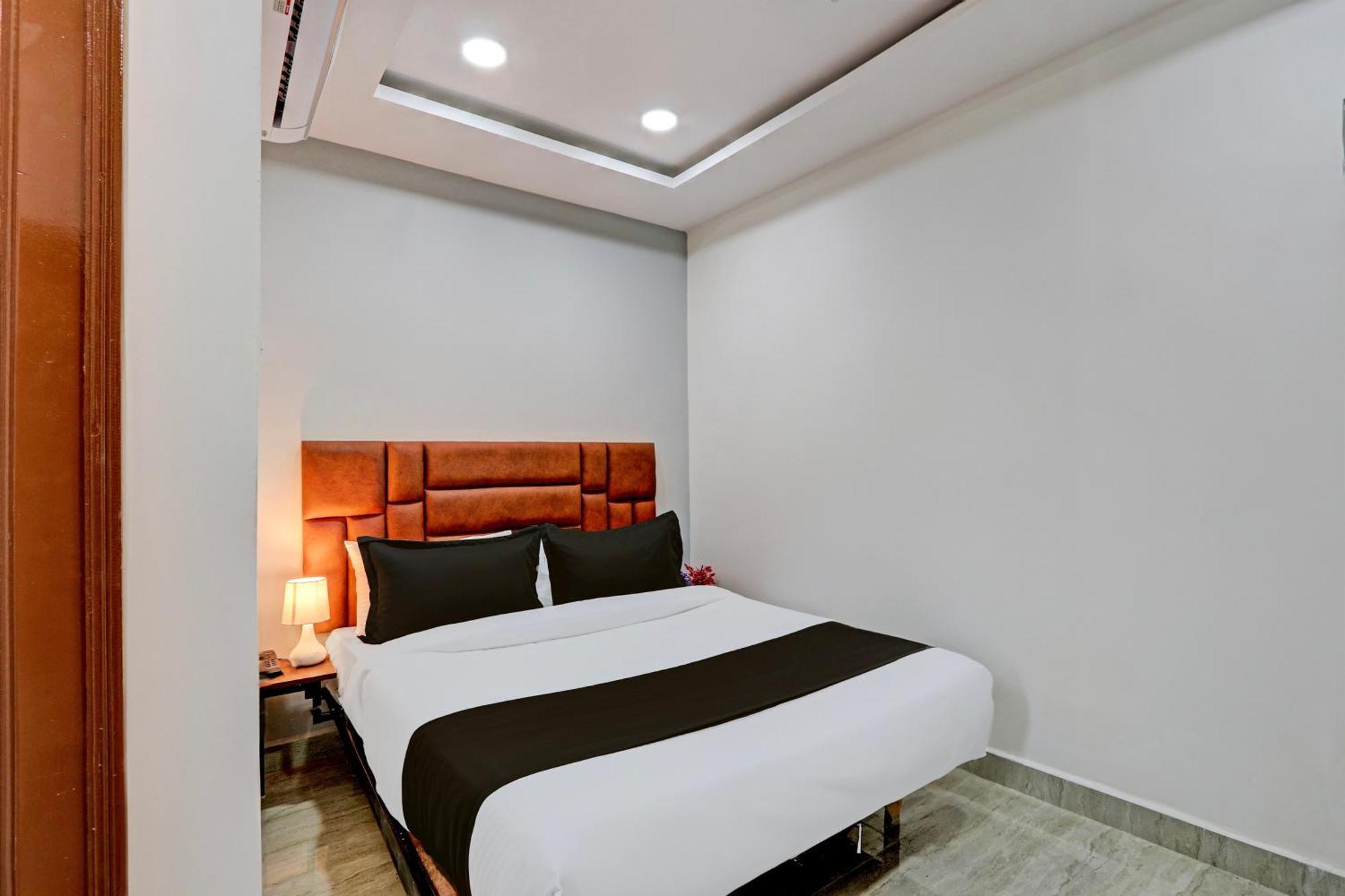 Super Hotel O Lavish Tranquil Χιντεραμπάντ Εξωτερικό φωτογραφία